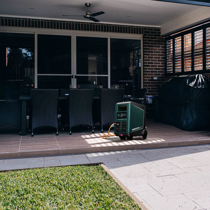 3600W, 3840Wh Portable Power Station - Image 4